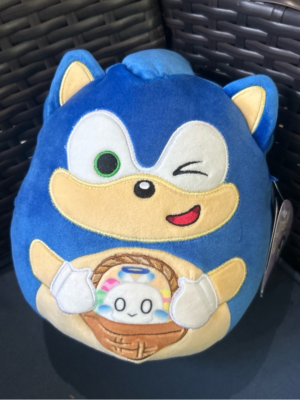 Blue Sonic-Inspired Plush Toy with Cute Basket Friend - Squishmallows💕